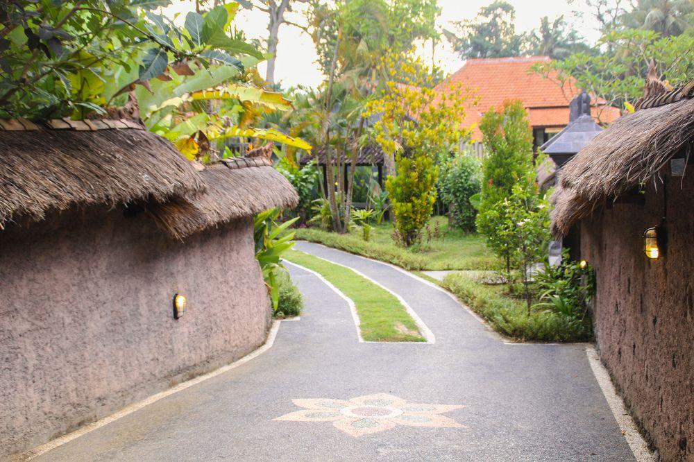 Oyo 1840 Kubu Ubud Hotel Buitenkant foto