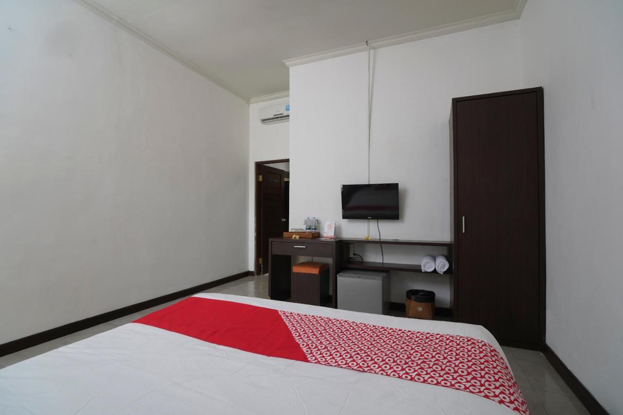 Oyo 1840 Kubu Ubud Hotel Buitenkant foto
